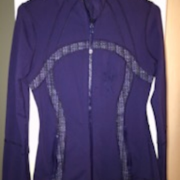 Lululemon - Picture 2 of 3